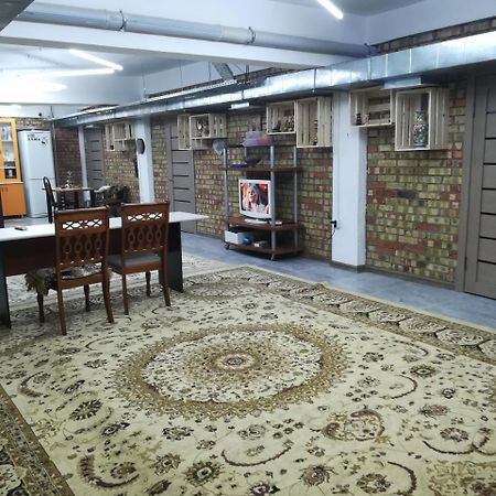 Family Hostel 알마티 외부 사진
